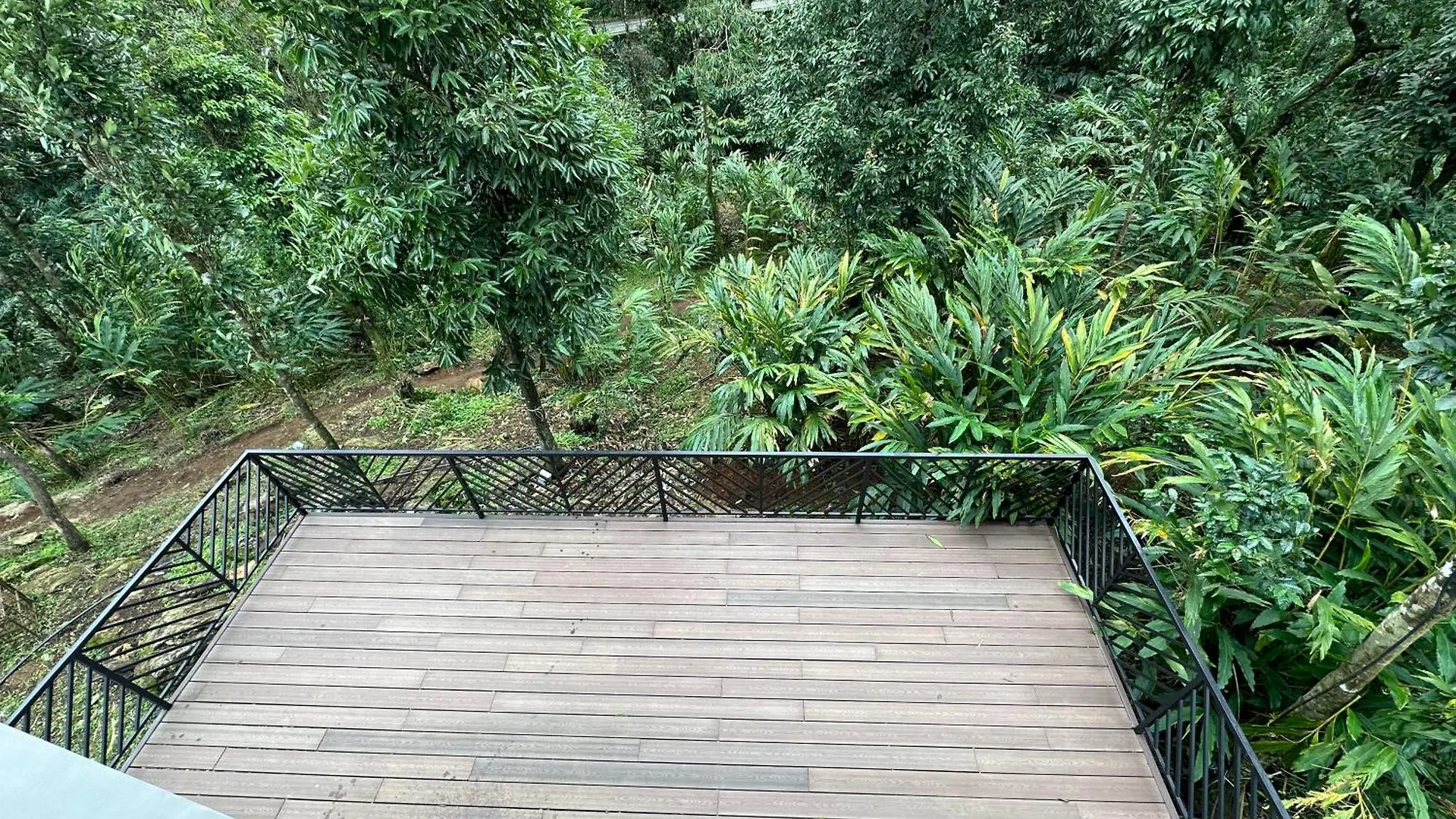Resort 8-5 Acres Hotel Vagamon
