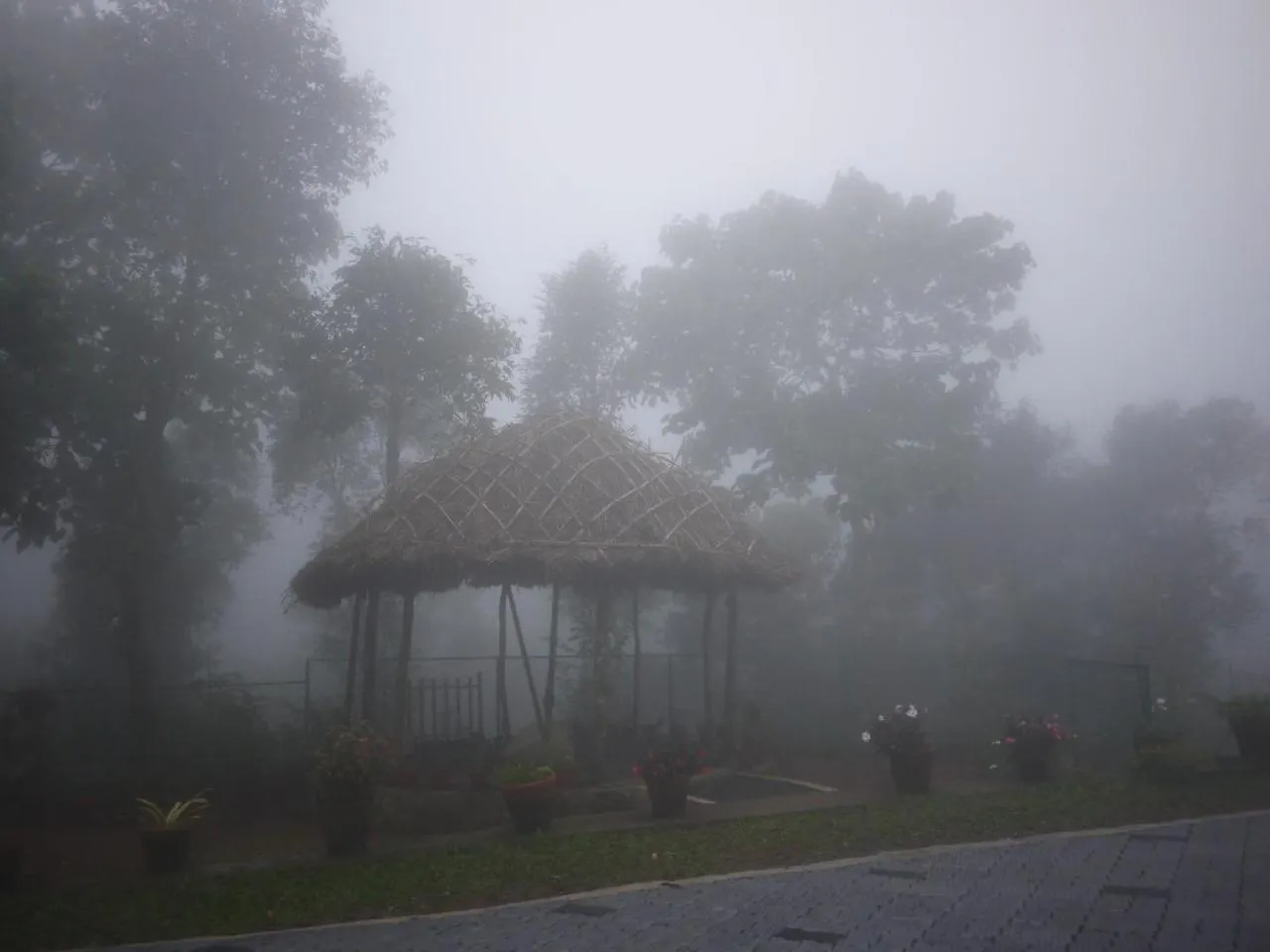 8-5 Acres Hotel Vagamon 0*,